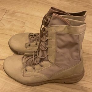 Brand New Nike Free Run Tactical Boots